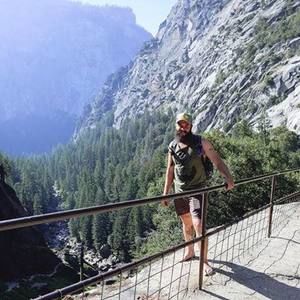 Meet your Posher, Joel